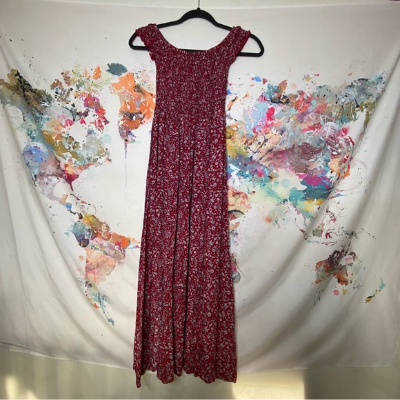 Off Shoulder Ditsy Floral M-Split Dress - Picture 2 of 8
